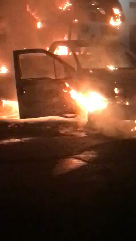 SantaFe: Last night a public lighting truck caught fire in Avellaneda and Huergo. There were no injuries