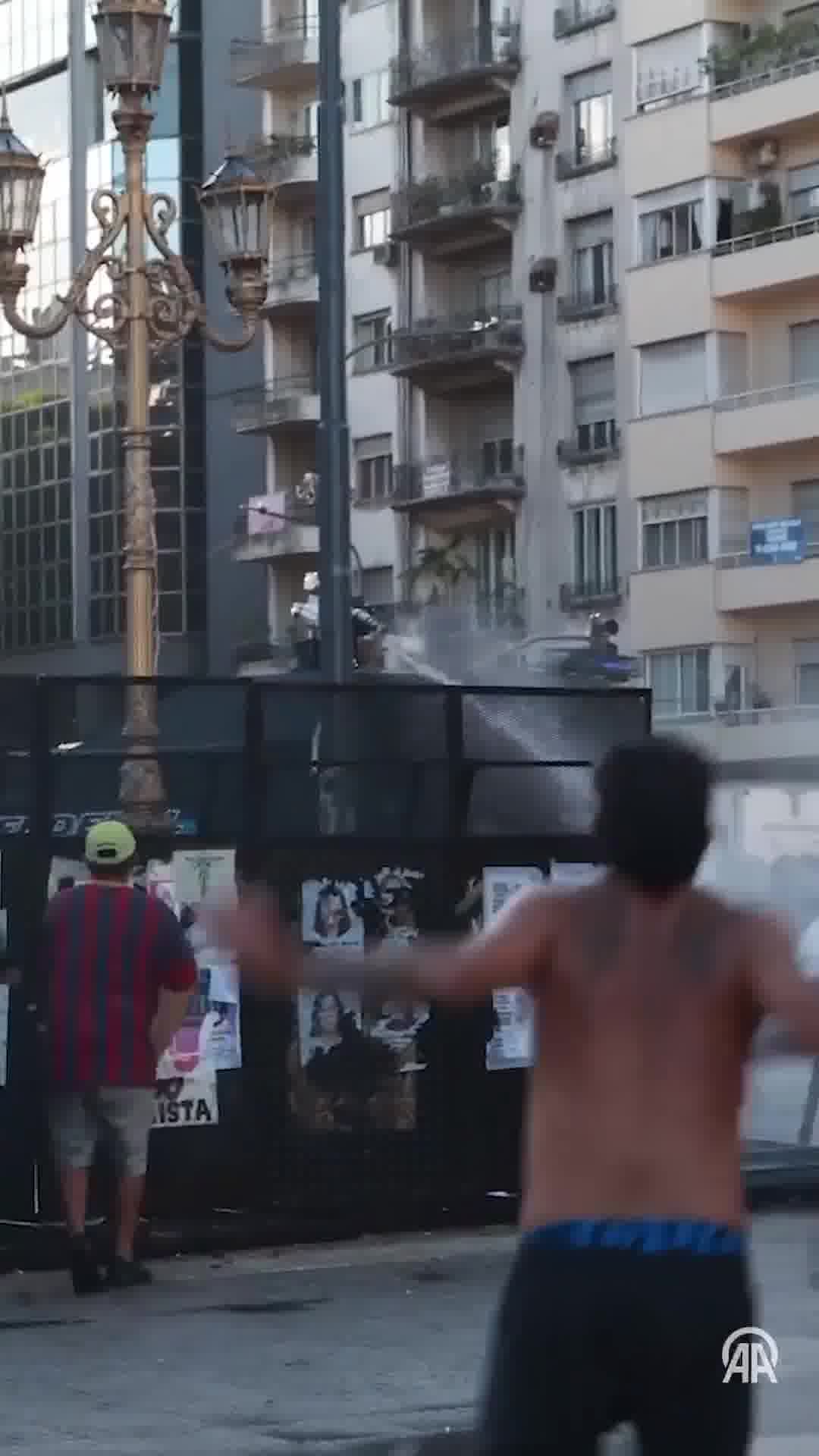 Clashes broke out near Argentina’s Congress as riot police used tear gas and water cannons against protesters during a nationwide strike over a labor reform bill backed by President Javier Milei The bill passed the Chamber of Deputies with 135 votes in favor and 115 against after hours of debate